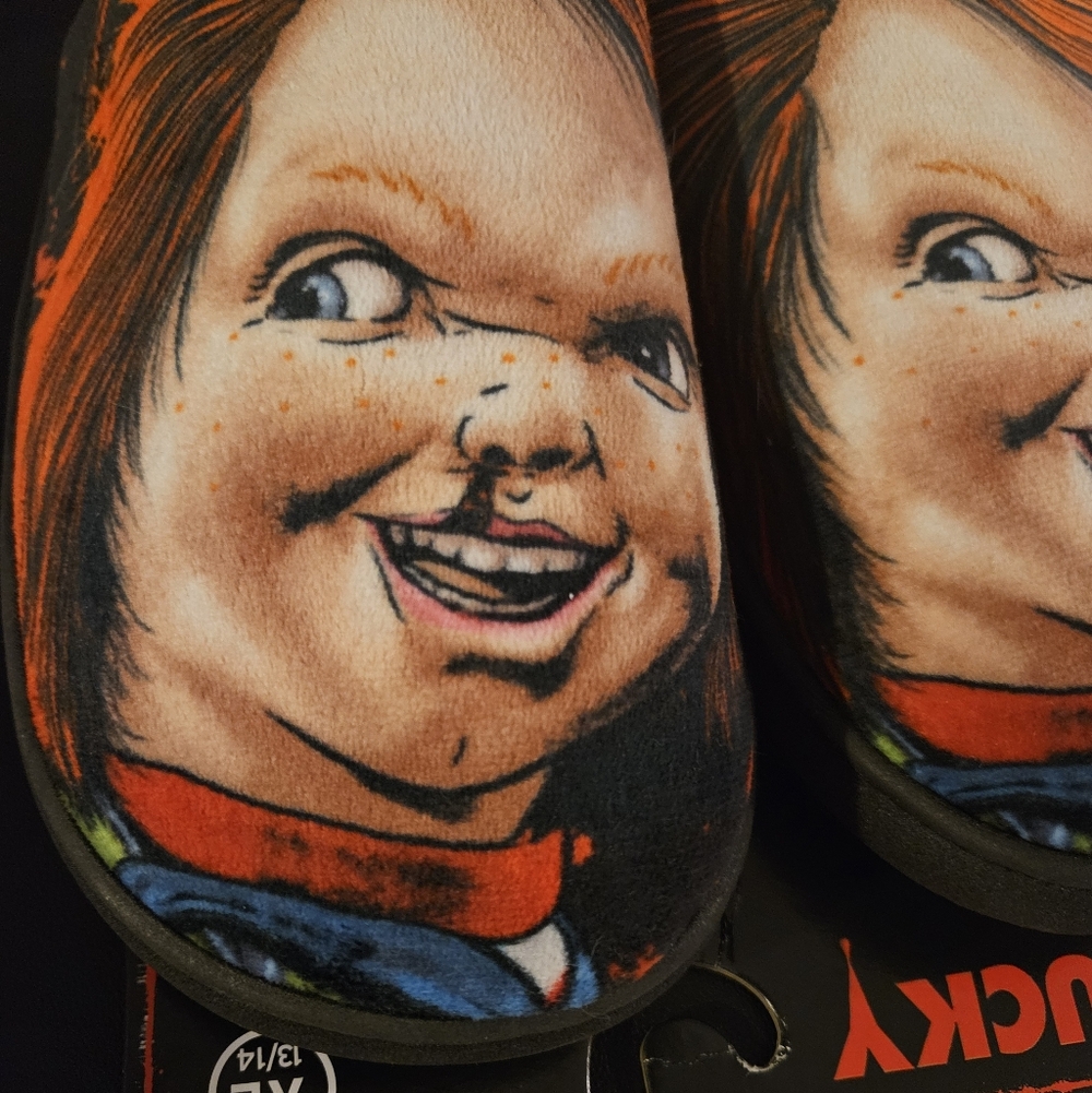 Chucky Slippers - Picture 2 of 3